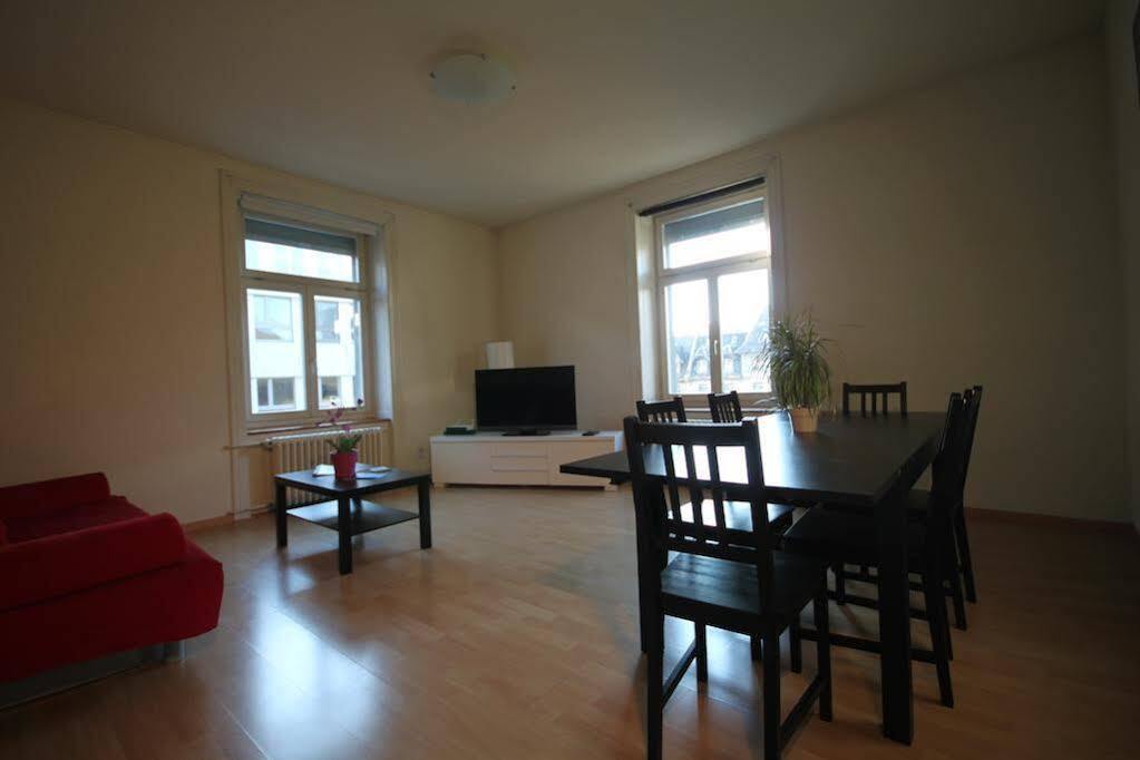 Hitrental Seefeld - Kreuzstrasse Apartments Цюрих Екстер'єр фото